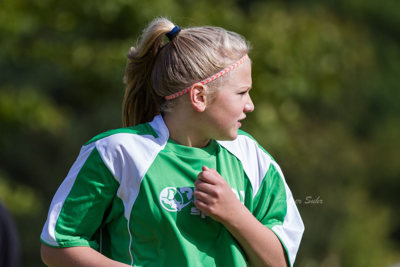 Bild 320 - C-Juniorinnen Kaltenkirchener TS - TuS Tensfeld : Ergebnis: 7:0